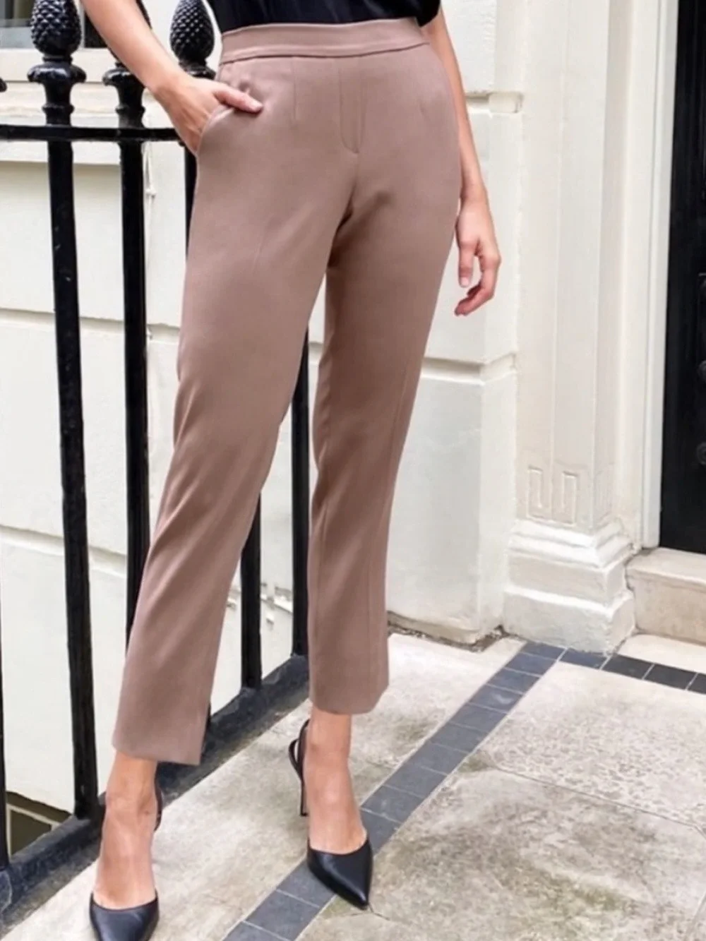 Babaton Mushroom Straight-Leg Tailored Pants size xl